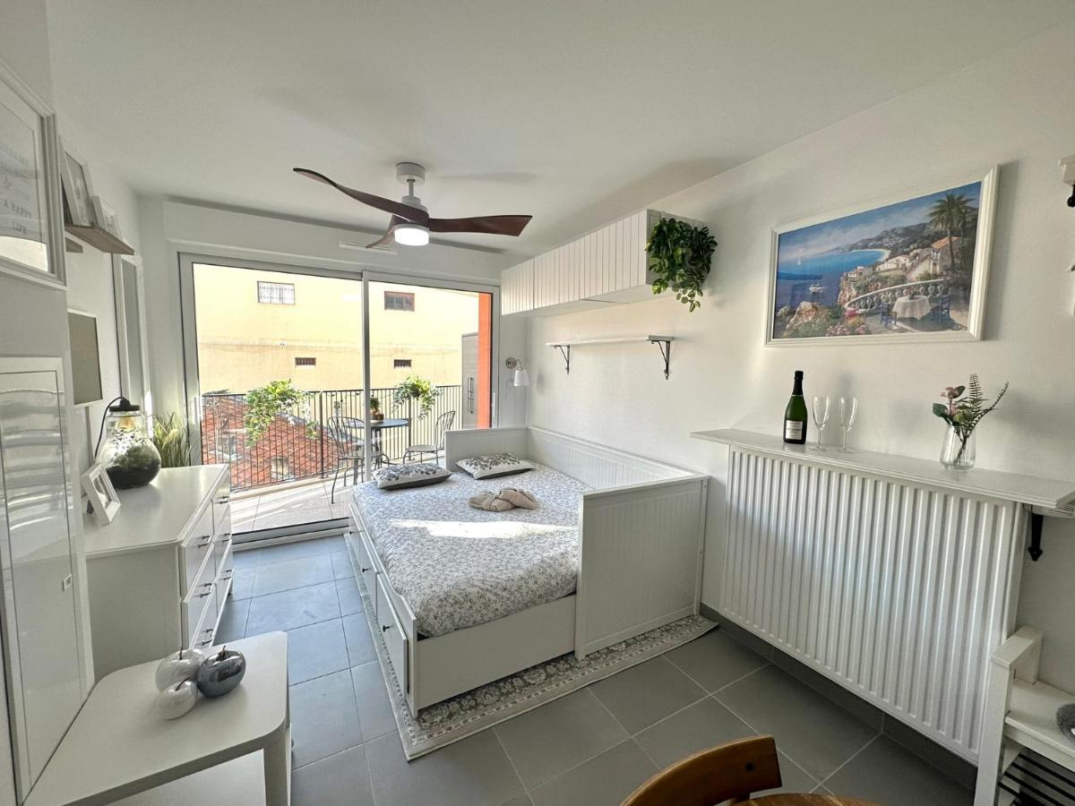 A Proximite Du Port De Appartement