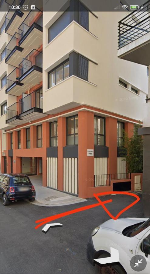Appartement A Proximite Du Port De Nice